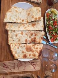 Etli ekmek kastamonu usulü nasıl yapılır, nasıl pişer ve lezzeti nasıldır bu tarifle göreceğiz. Etli Ekmek Kastamonu Picture Of Hanedan Kastamonu Tripadvisor