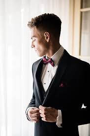 Black And Burgundy Suit Pin By Erena Pereira On Dream Wedding Black Tux Wedding Black Tuxedo Wedding Groom Suit Black