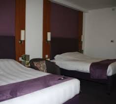 Guests will have access to public parking nearby for added convenience. Hotelbilder Hotel Premier Inn London County Hall City Of London Holidaycheck