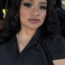 Who is a good divorce attorney in the DFW area for a simple divorce case?