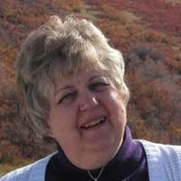 Carolyn Shackelford's Instagram, Twitter & Facebook