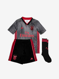 Jun 21, 2021 · dream league soccer kits is a website specializing in the design of dream league soccer kits, known to the famous fans all over the world as the name of dls where we design kits in the size of 512×512 kits and we also design logos for clubs in the size of 512×512 logo. Adidas S L Benfica Away Youth 19 20 Kit Bazar Desportivo