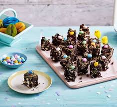 Rocky Road Fridge Cake Recipe Fridge Cake Rich Tea Biscuits Rocky Road