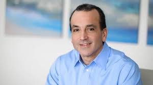 Darryl Bergman's Instagram, Twitter & Facebook