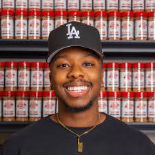 Bradley Pigg's Instagram, Twitter & Facebook