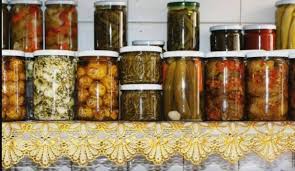 الأزمة الاقتصادية تعيد إحياء المطبخ اللبناني الكتائب