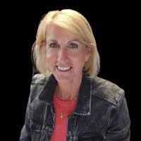 Ginny Schuster's Instagram, Twitter & Facebook