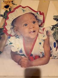 Gotta grab one or two every chance you get 😂😂😂 them hospital blankets  😂🫢🫢🤐🤐🤐 Shaneka Green