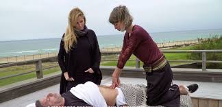 It has been hosted by frédéric lopez (who is also the originator of the concept) for years and is now hosted by raphaël de casabianca. Programme Tv News Sur Les Pouvoirs Extraordinaires Du Corps Humain