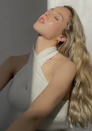 Collaboration with our muse Isabelle Hartmann