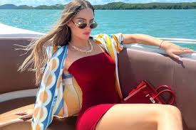 Belinda offered daring proposal to have a threesome by OnlyFans model |  Marca