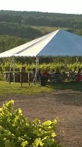Huge sale on outdoors gazebo now on. Tent Area Gouveia Vineyard Picture Of Gouveia Vineyards Wallingford Tripadvisor