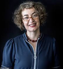 Royal Society of Literature in chaos as it loses chairman and director amid  accusations it lowered standards to have a 'more diverse' membership and  failed to support Salman Rushdie after near-fatal stabbing |