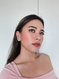 Desiree Chew's Instagram, Twitter & Facebook