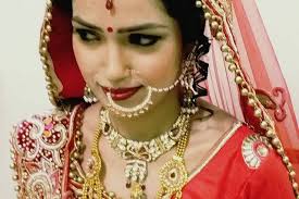 AAINA Beauty Parlour and Makeup by Priya Rastogi