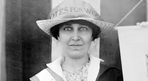 First MIT dorm for women was far from campus, in the home of a grad who  also provided shuttles