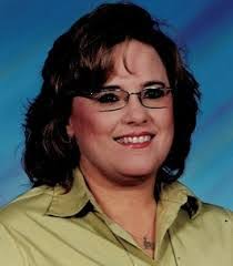 Kay Lott's Instagram, Twitter & Facebook