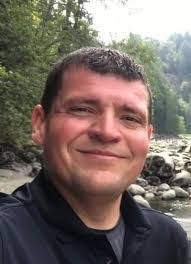 Lori Sperling's Instagram, Twitter & Facebook