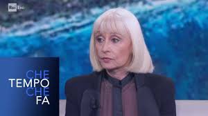 Rimane importante spiegare perché bisogna fare. Raffaella Carra Chi Era Eta Causa Morte Malattia