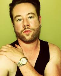 First time poster to the group. This is Hunter. 18.3 and nine years old. So  love my big butt!