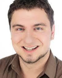 Christopher Tefft's Instagram, Twitter & Facebook