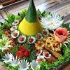 Sambal ini disajikan dengan aneka sayuran rebus sesuai selera. 1