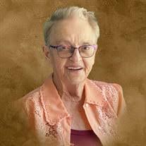 Nancy Gines's Instagram, Twitter & Facebook