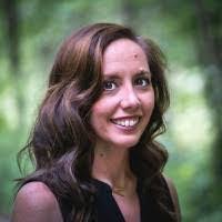 Nikki Speer's Instagram, Twitter & Facebook