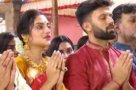 The actress reacts to the rumours pertaining to her marriage. Nusrat Jahan Reached Durga Pandal With Her Husband Nikhil Jain Latest Breaking News India News Political Sports Since Independence