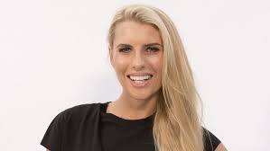 The Living Room: How this couple lost weight simply but cutting out sugary  drinks