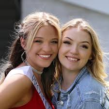 Amy Thom (@lifepathstudio) • Instagram photos and videos