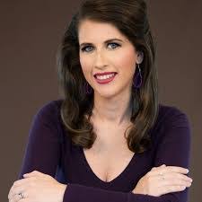 Sarah Highsmith's Instagram, Twitter & Facebook