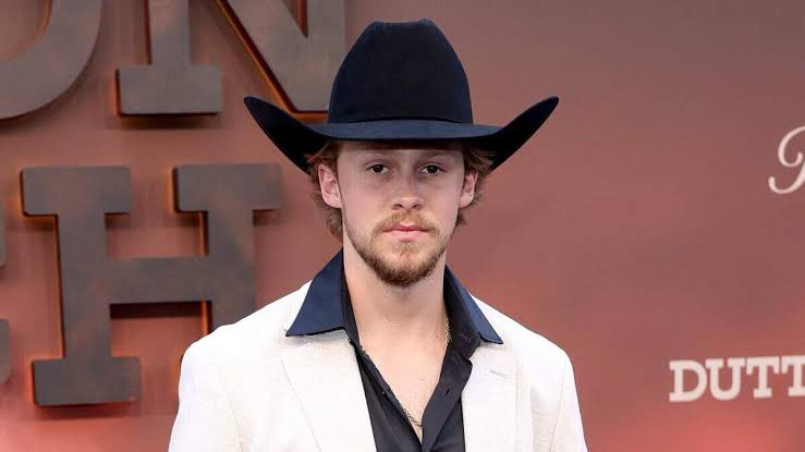 Dutton Ranch' star on how he acts while wearing a cast | Fort Worth Star -Telegram