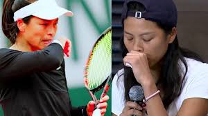 謝淑薇（1986年1月4日 － ），臺灣女子職業網球選手，臺灣第二位大滿貫單打八強（繼盧彥勳之後）、四座大滿貫女子雙打冠軍得主、wta雙打排名第32位球后、亞洲第一位大滿貫衛冕冠軍（溫網2019、2021，2020取消舉辦）。 出生於臺灣新竹市，於高雄市成長，現居臺北市 。 å¦¹å¦¹åƒè³½æ±å¥§å»æ²'æ•™ç·´è­‰è¬æ·'è–‡é–‹ç ² é‡Œç´„å¥§é‹å³è¦–æ„Ÿ æ±æ£®æ–°èž