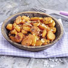 Bratkartoffeln Aus Susskartoffeln Mit Speck Rezept In 2020 Bratkartoffeln Susskartoffeln Zubereiten Susskartoffel Braten