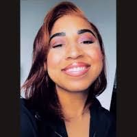 Amber Pulliam's Instagram, Twitter & Facebook