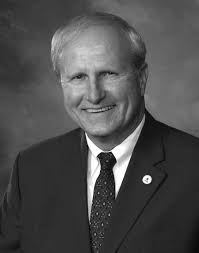 Milton Ponder Named to Tri-County's Commission