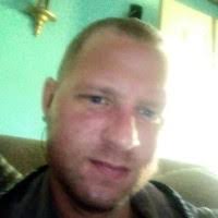 Harley Perry's Instagram, Twitter & Facebook