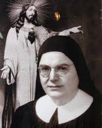 Carità educatrice (Charity the Educator), Marble by Lorenzo Bartolini, c.  1842