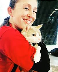 Happy #Caturday! Meet @htpettherapy therapy cat, Bella and her human, Melissa.  Bella is one of the therapy pets joining us today for the Smooches from  Pooches & Kitties, too event at @anderbybrewing.