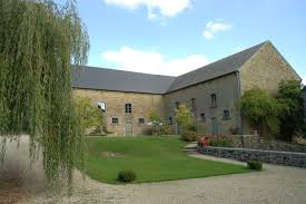 Manoir De Froidefontaine A Barsy Flostoy A Decouvrir Lors De Votre Sejour A La Grange D Ychippe Gite Et Chambre D Hotes A Proximite De Leignon Ciney Chev