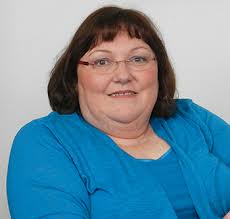 At Mount Angel's helm: Jennie Messmer, Susan Muir trade roles