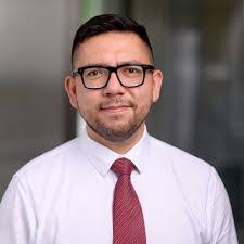 Alfredo Delgado's Instagram, Twitter & Facebook