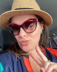 Paula Botelho Odontologia Estética e Harmonização Orofacial