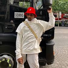 Streetwear Bytheway On Instagram Le Camion C Est A Mon Pere Tu Vas Faire Quoi Streetwear Camion Instagram