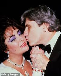 Former Sen. John Warner dies at 94, married Elizabeth...