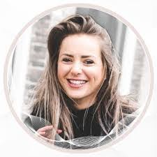 Elsie Kessler's Instagram, Twitter & Facebook