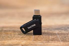 I got 2 sandisk pendrives, both 2 gb ones, they aern't getting detected, but my frnd's pen drive(some other comapany) got detected in my laptop. Sandisk Ultra Dual Drive Go Makes Moving Data Between Your Phone And Laptop A Breeze Enter21st Com