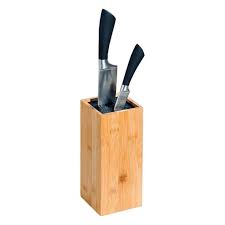 Il se compose de 5 couteaux de cuisine, tous dotés d'un manche en bois de hêtre pour une parfaite harmonie. Bloc Couteaux En Bambou Rangement Cuisine
