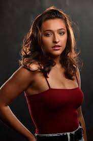 Teilor Grubbs - Photos - IMDb